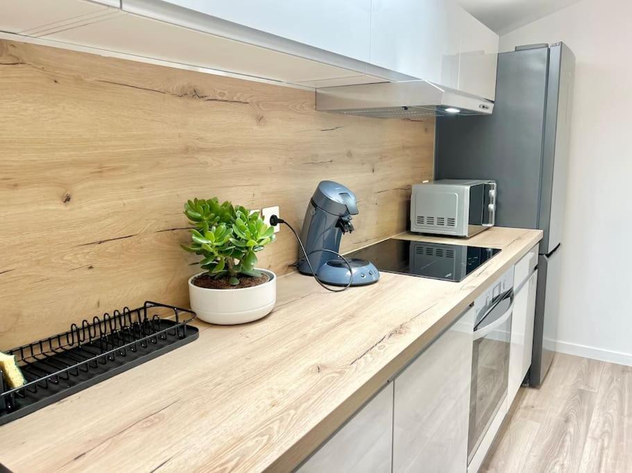 T3 Spacieux Refait A Neuf Apartment