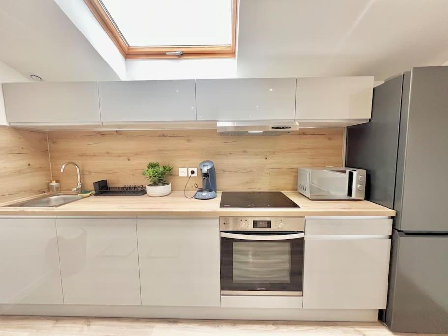 T3 Spacieux Refait A Neuf Apartment *